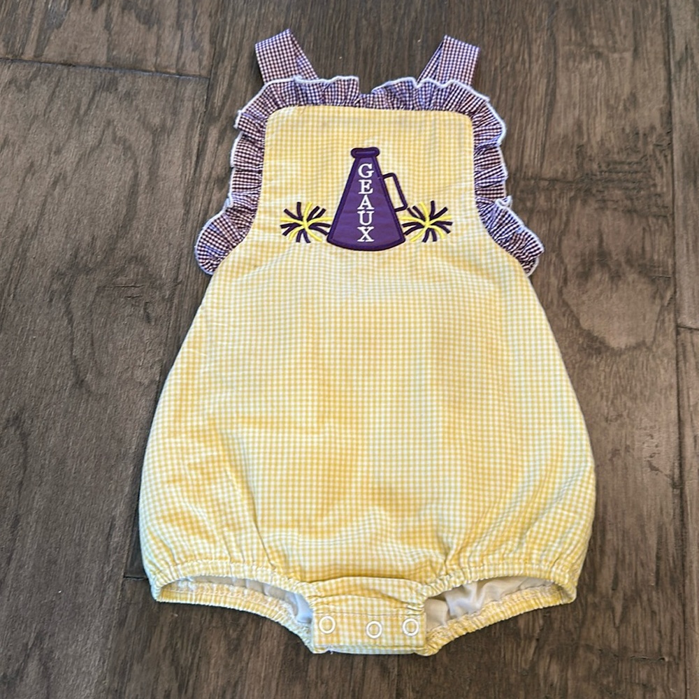 Little Louanne LSU Embroidered GEAUX TIGERS bubble with bow 12 months Megaphone